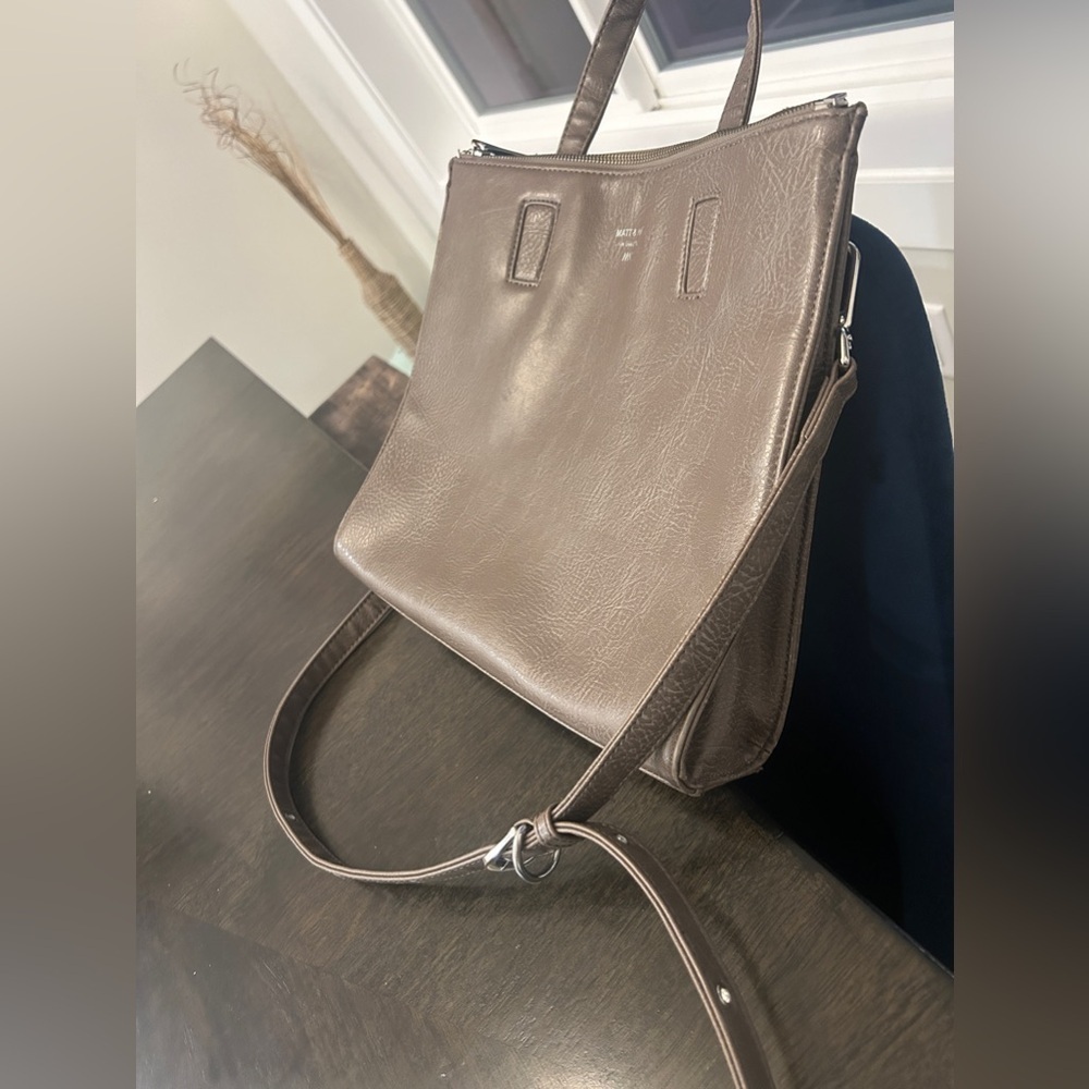 MATT & NAT Shoulder Bag ~ vegan!! 🤍🌎 - Picture 3 of 12